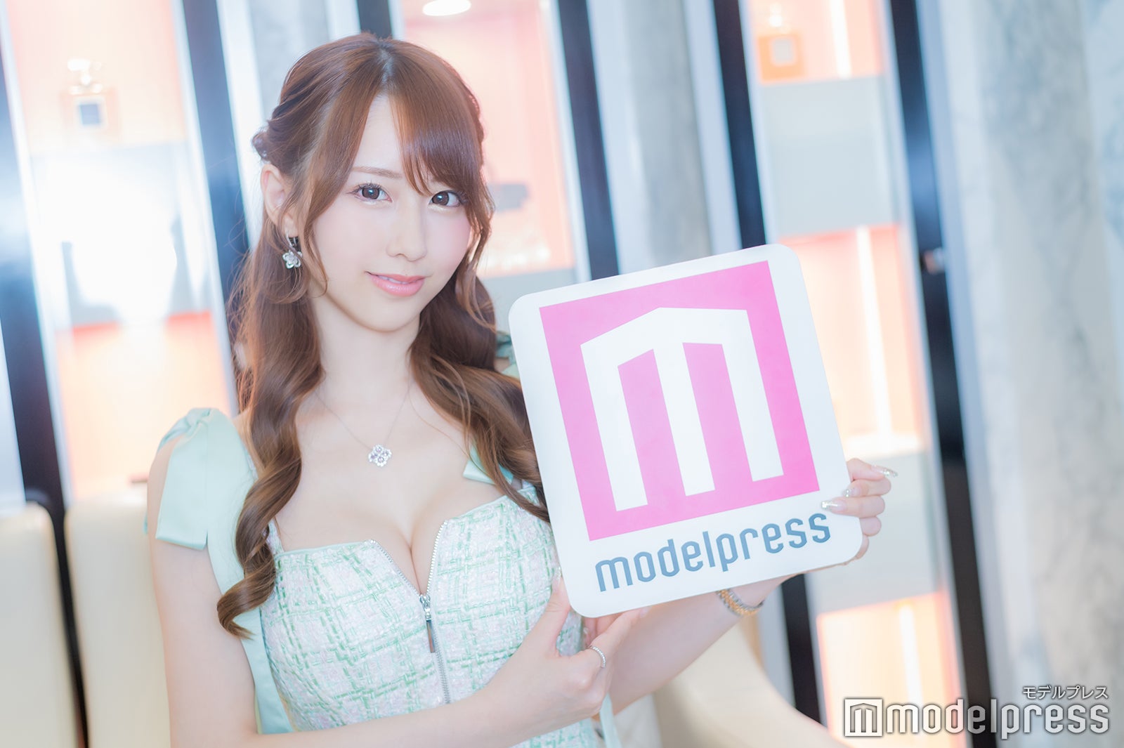 皇ゆりの「妃翠」（C）モデルプレス