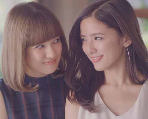 E-girls藤井萩花&夏恋姉妹「お姉ちゃんより私の方が可愛いけどね」「はいはい」仲良くじゃれ合う<撮影エピソード>
