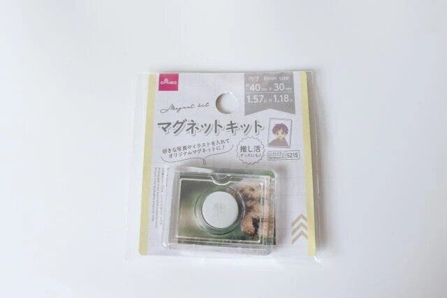 ダイソー　マグネットキット（40mm×30mm）　パッケージ