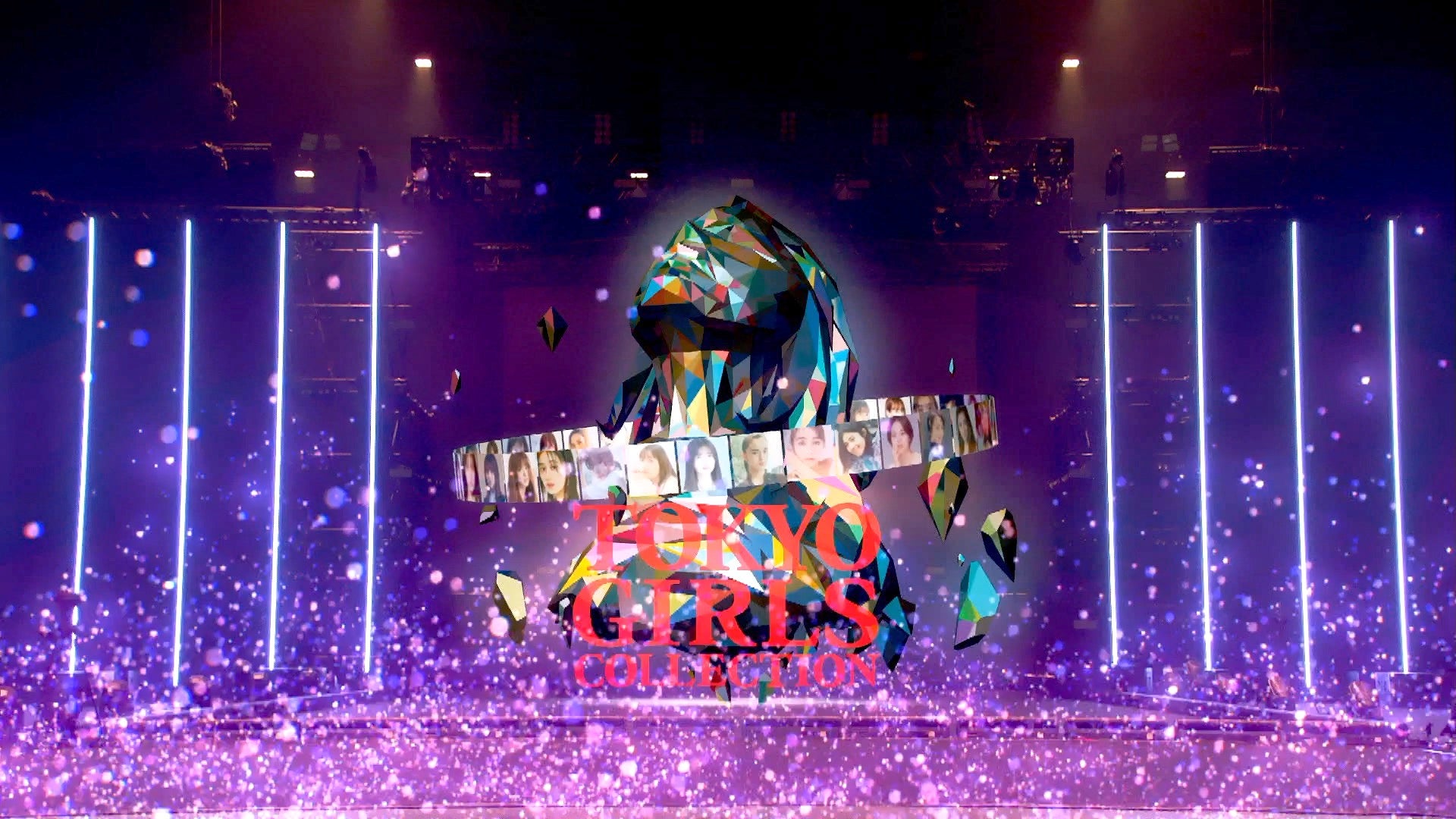 オープニングの模様（C）マイナビ 東京ガールズコレクション 2021 AUTUMN／WINTER