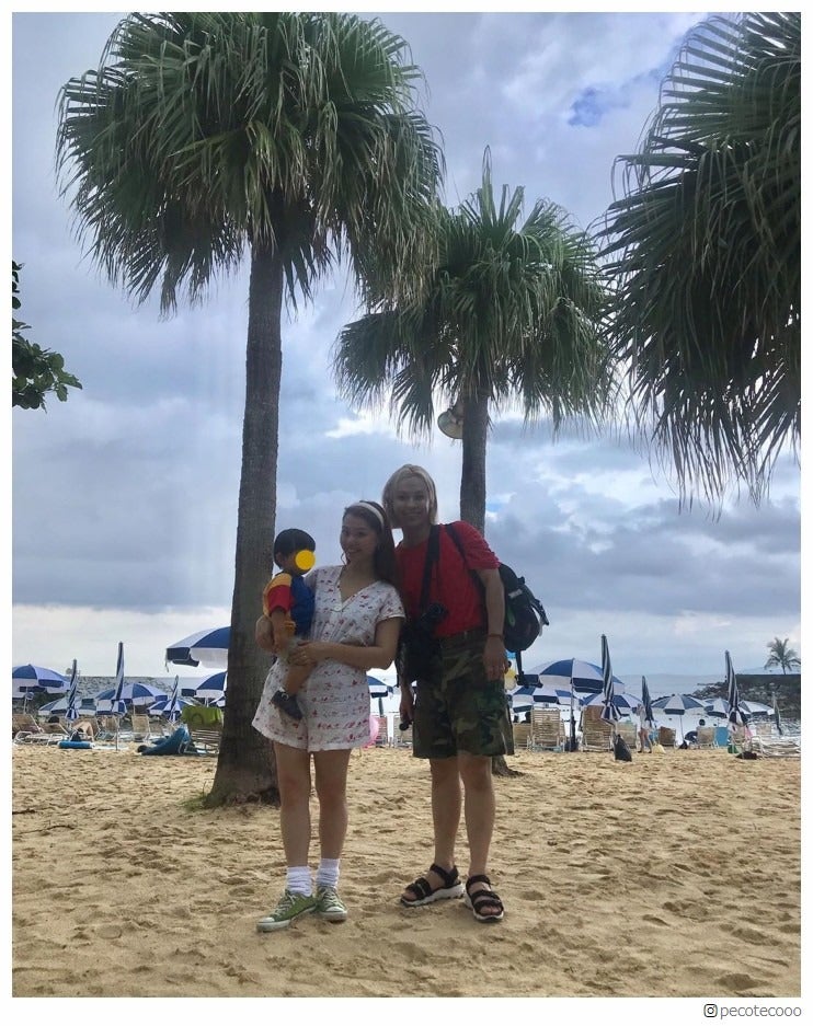 ぺこ＆りゅうちぇる、息子・リンクくんと沖縄旅行「幸せそう」と反響