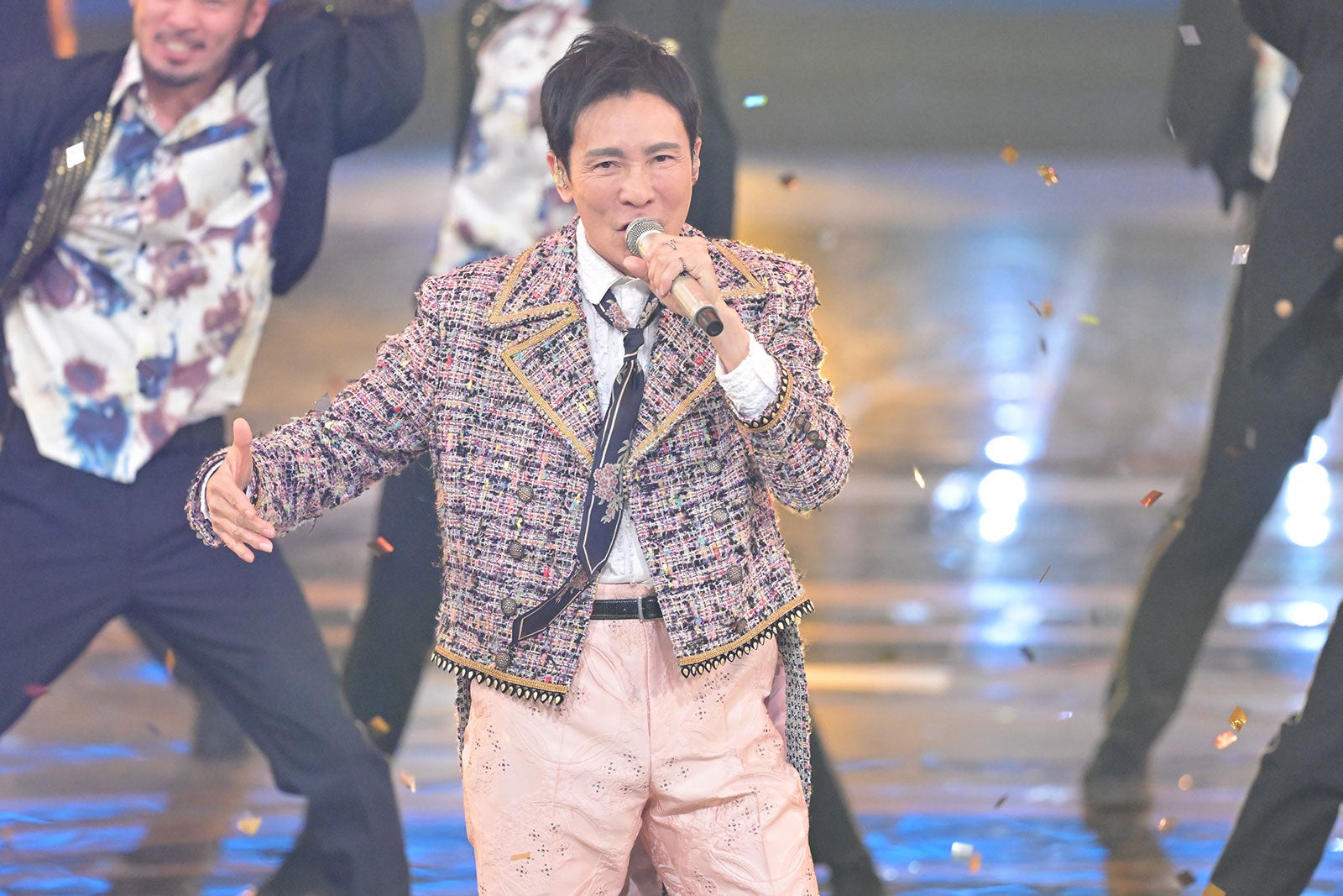 郷ひろみ（提供写真）