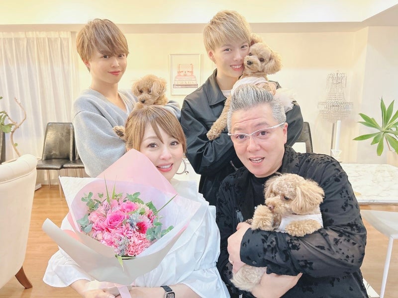 渡辺美奈代オフィシャルブログ「サプライズに弱い私」より