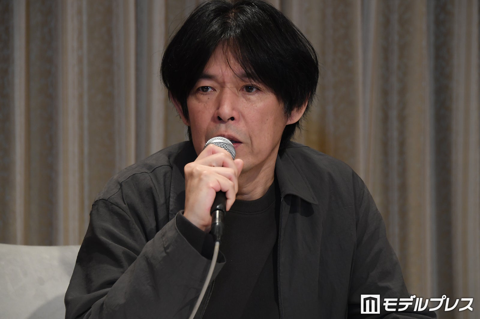 坂元裕二氏（C）モデルプレス