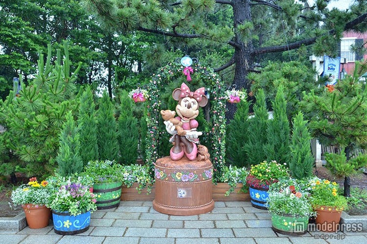 画像25 36 ダッフィー10周年記念イベントスタート ディズニーシーが祝福ムードに 新コス 限定グッズも モデルプレス