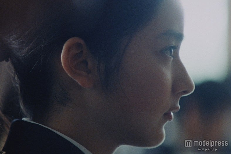 平祐奈／『見せてやれ、底力。』篇より