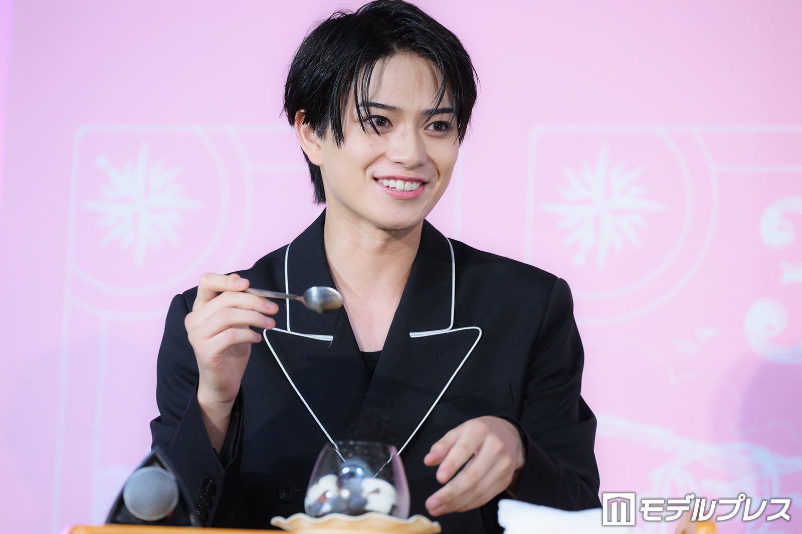 岩瀬洋志（C）モデルプレス