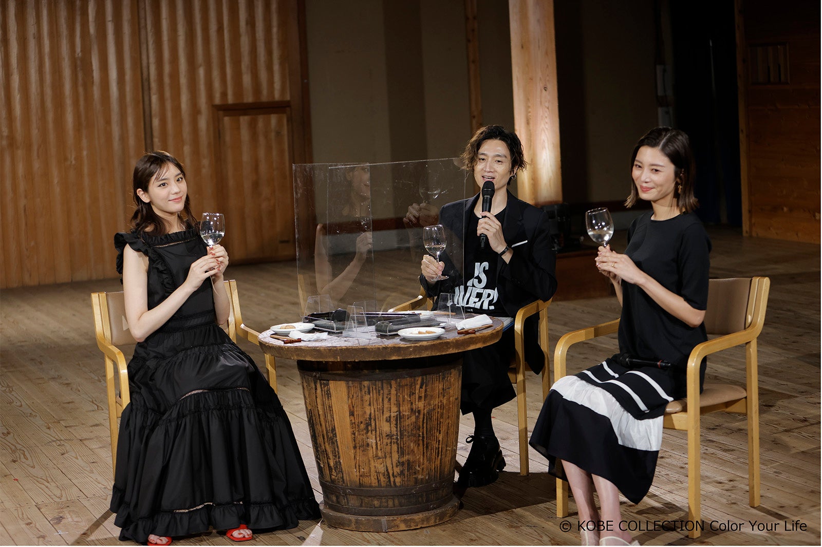 貴島明日香、落合健太郎、島袋聖南（C）KOBE COLLECTION Color Your Life