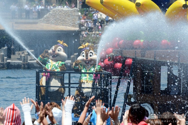 放水開始！チップ＆デール