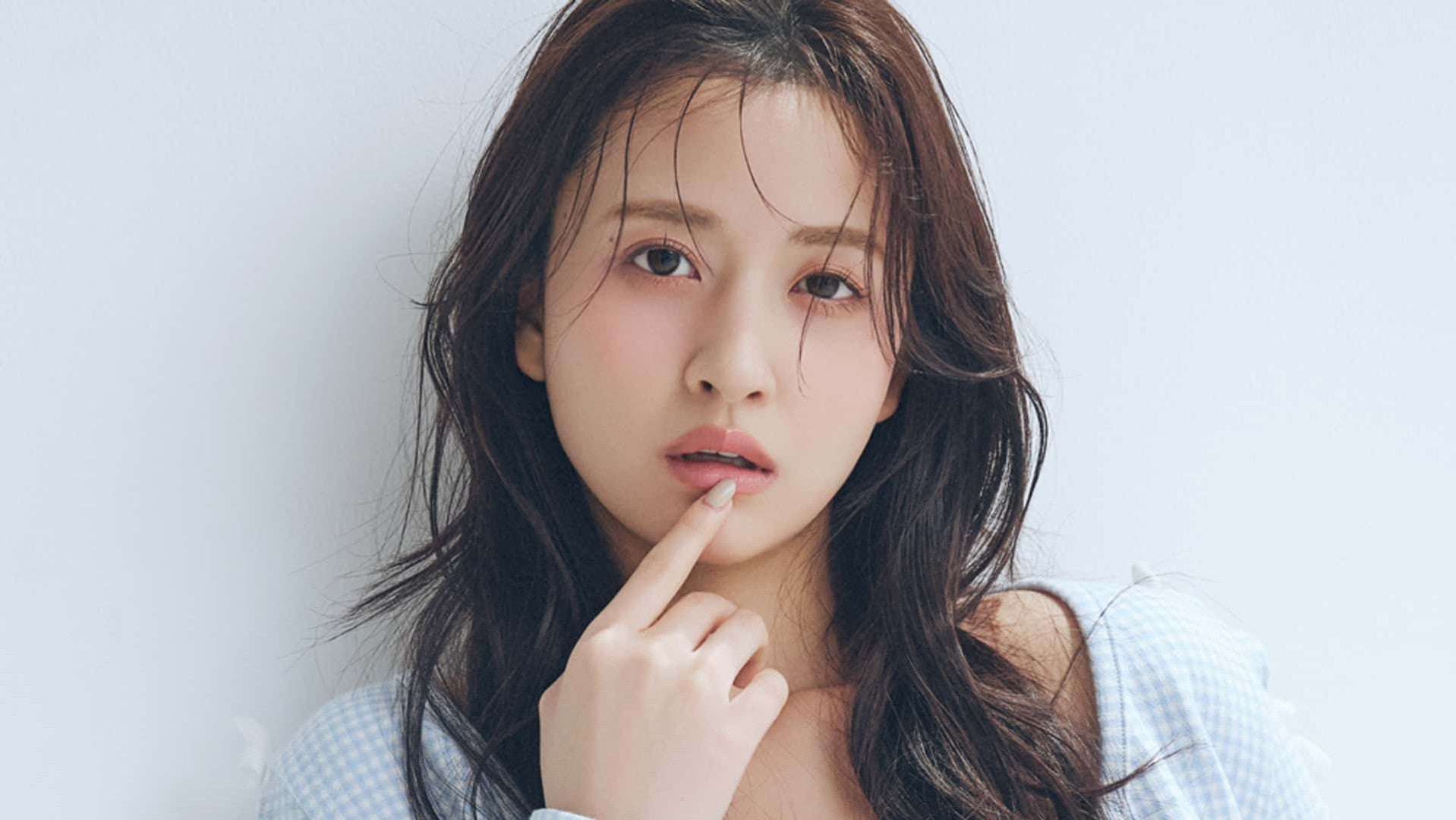 ベアトップとしても使える！？【おしゃれ上級者】の「ウエストゴムのスカート」着回しテク♡