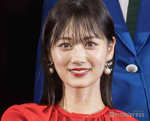 山下美月、パリ1人旅へ「幼少期からの1番の夢」満喫ショットに反響「画になる」「おしゃれ」