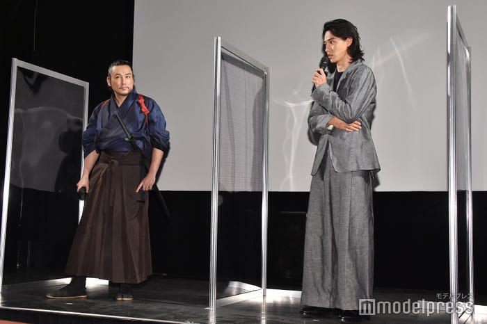 坂口拓、山崎賢人 (C)モデルプレス