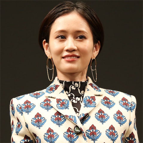 前田敦子、写真集『Beste』が異例の再加速ヒット ‟過去最大露出”だけじゃない2つの理由