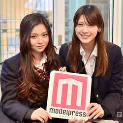 アンジェラ芽衣（右）、「日本一かわいい女子高生」をかけて、桜井美悠と激突（左）