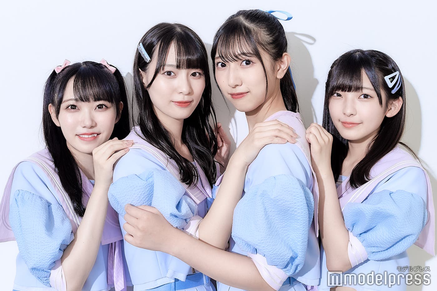 (左から)本田珠由記、冨田菜々風、蟹沢萌子、永田詩央里(C)モデルプレス