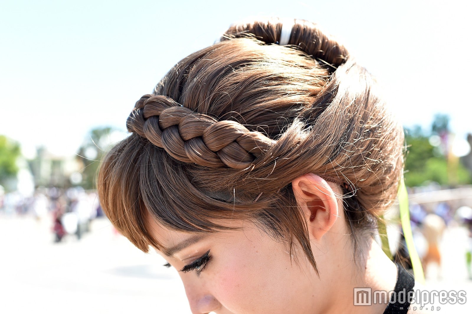 まなみさん（アナ）／（C）モデルプレス