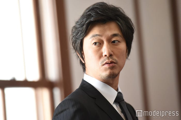 新井浩文の“目線”が際立った「毒島ゆり子のせきらら日記」第1話(C)TBS