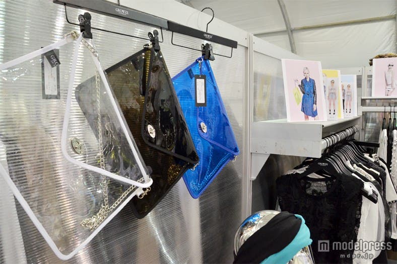 バッグのデザインもセンセーショナル/「GROWZE LOS ANGELES」(「MAGIC」2013S/Sにて)