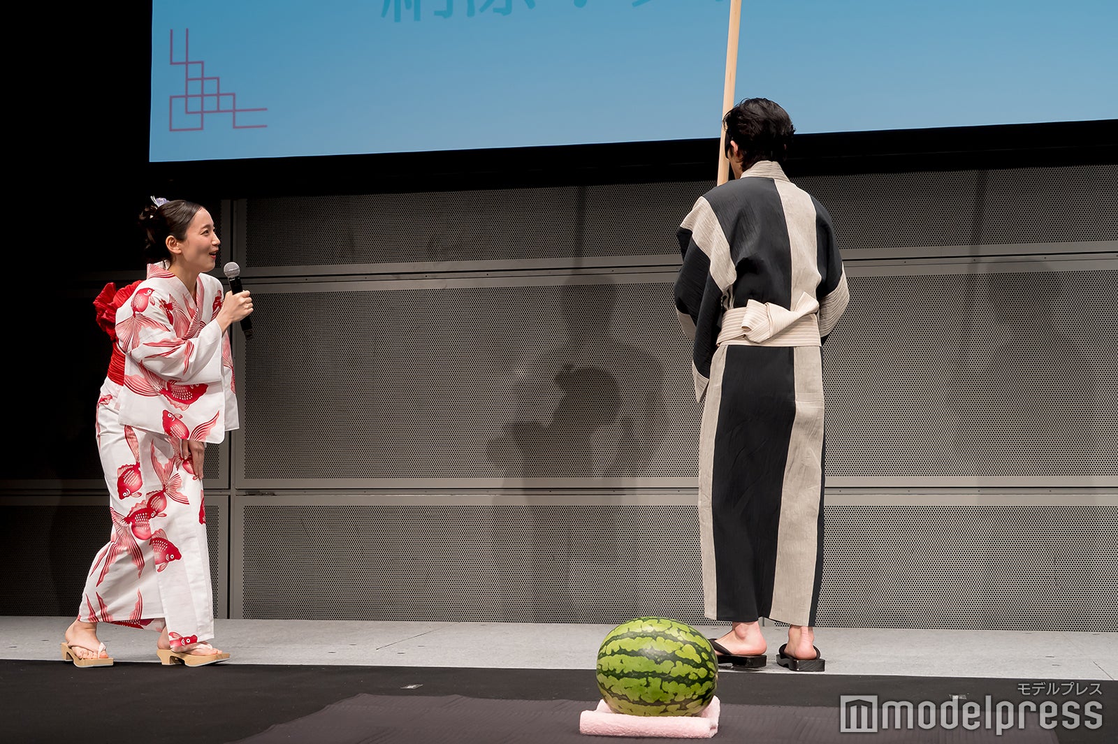 吉岡里帆、水上恒司（C）モデルプレス