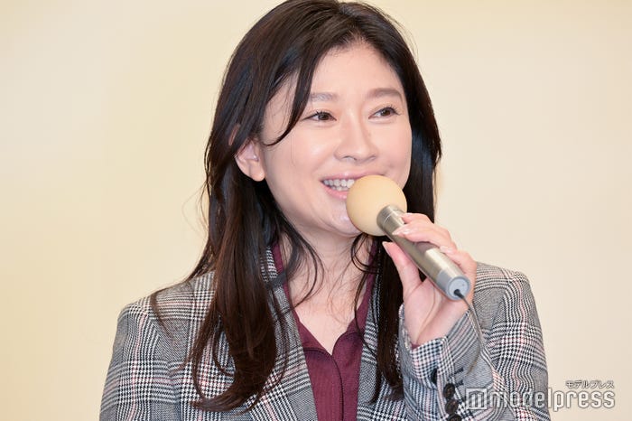 篠原涼子(C)モデルプレス