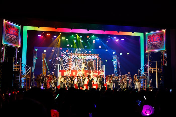 「ほんまおおきに大阪松竹座~WE are 松竹座男子。今まで永らくお世話になりました。関ジュの頃、和室の楽屋で向き合った日々。そんな青春の場所でSUPER Aぇ!卒業式。~」(提供写真)