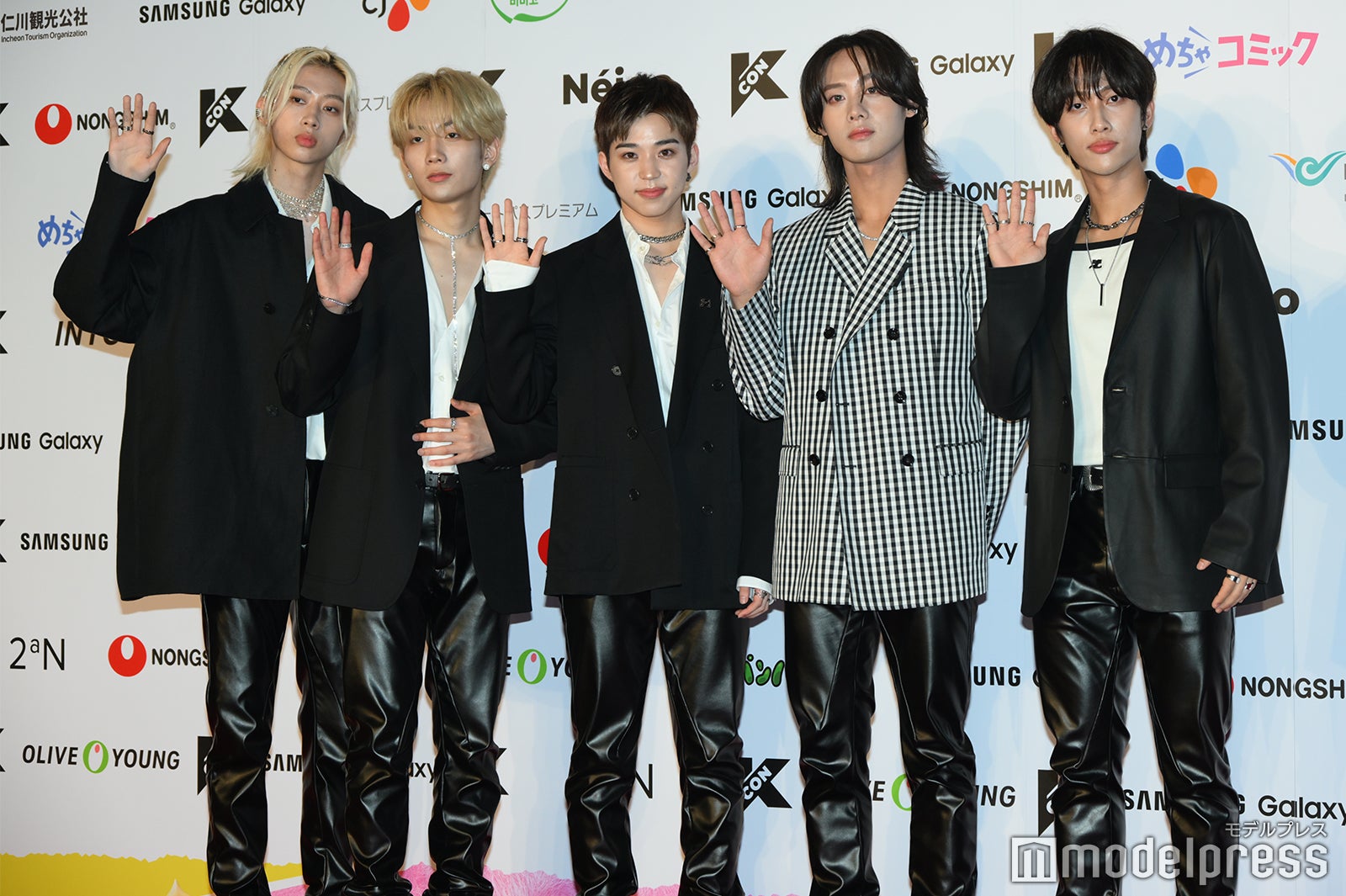 ホ・ミン、オム・テミン、福嶌崇人、キム・ヒョンユル、ソン・ギユン／Hi-Fi Un!corn（C）モデルプレス