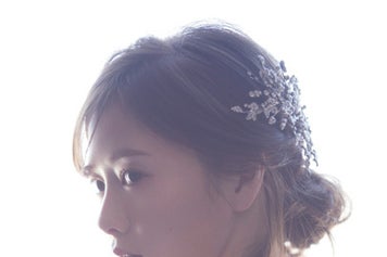 乃木坂46白石麻衣 純白ドレス 姿で可憐な横顔 卒業記念メモリアルマガジン モデルプレス 乃木坂46白石麻衣 純白ドレス 姿で可憐な横顔 卒業記念メモリアルマガジン モデルプレス