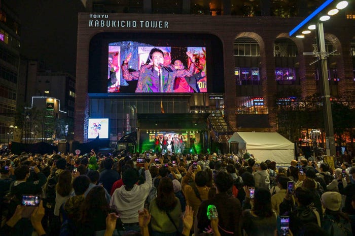 郷ひろみ(提供写真)