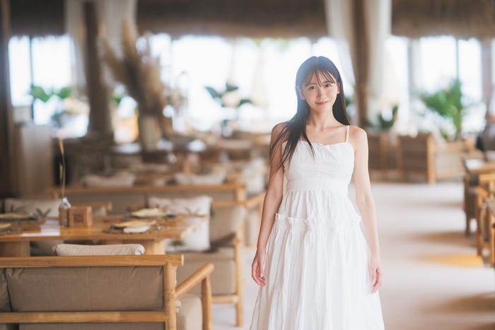 櫻井優衣1st写真集「YUi」(C)佐藤佑一