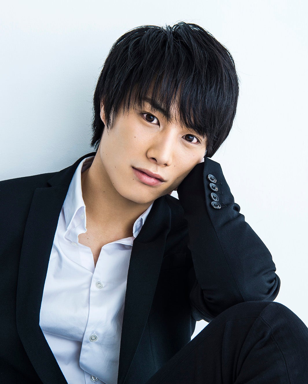 鈴木伸之、初の始球式決定「今から緊張」