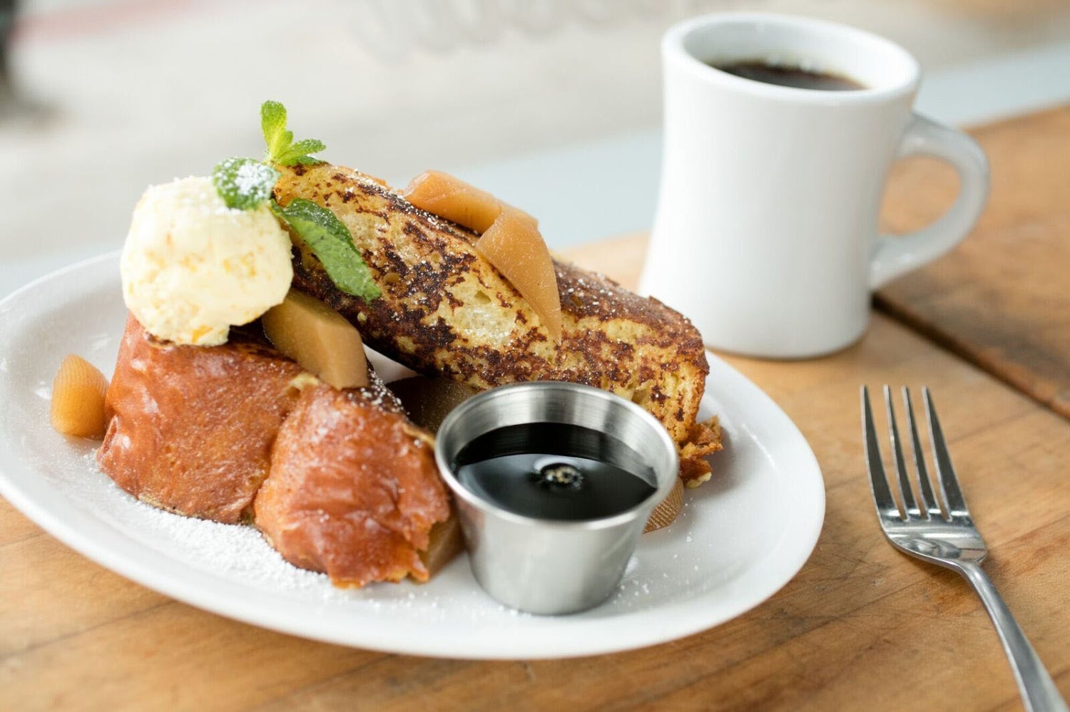 ワイズ サンズ／画像提供：ジローレストランシステム株式会社