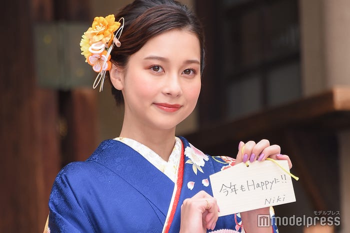 Niki/「新春参拝&晴れ着撮影会」より(C)モデルプレス