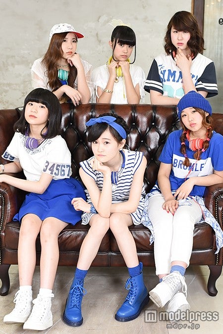 （上段左から）MAYU、アサヒ、かれん（下段左から）manaka、芹奈、麻珠