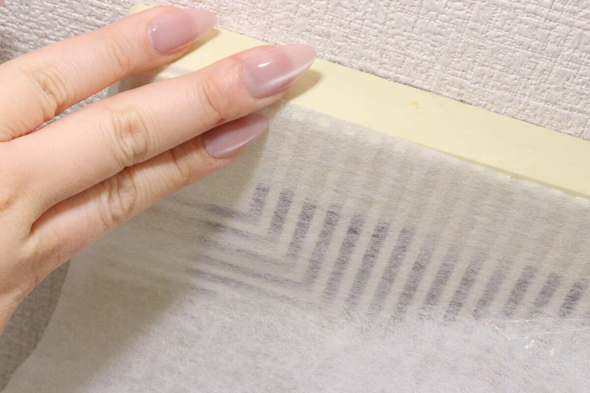 換気口粘着抗菌フィルター（日本製、30cm×30cm、角型、1枚）　取り付け方法