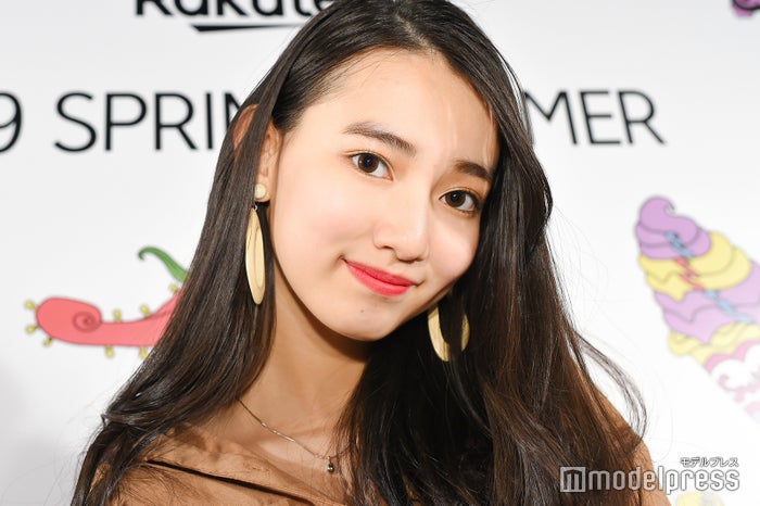 菜々緒2世 黒木麗奈のガチ私服公開 スラリ美脚際立つ Girlsaward 19 S Sフィッティングに潜入 モデルプレス 菜々緒2世 黒木麗奈のガチ私服公開 スラリ美脚際立つ Girlsaward 19 S Sフィッティングに潜入 モデルプレス