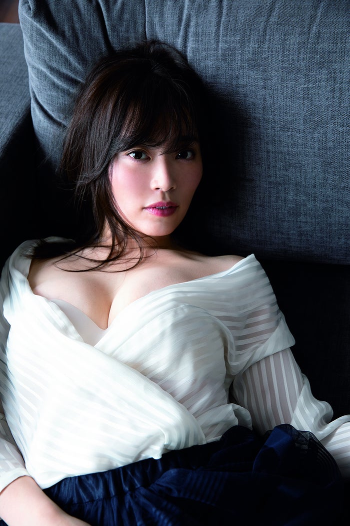 フリーアナウンサー 松本圭世 初のsexyグラビアで美バスト披露 4 5キロ減量で挑む モデルプレス