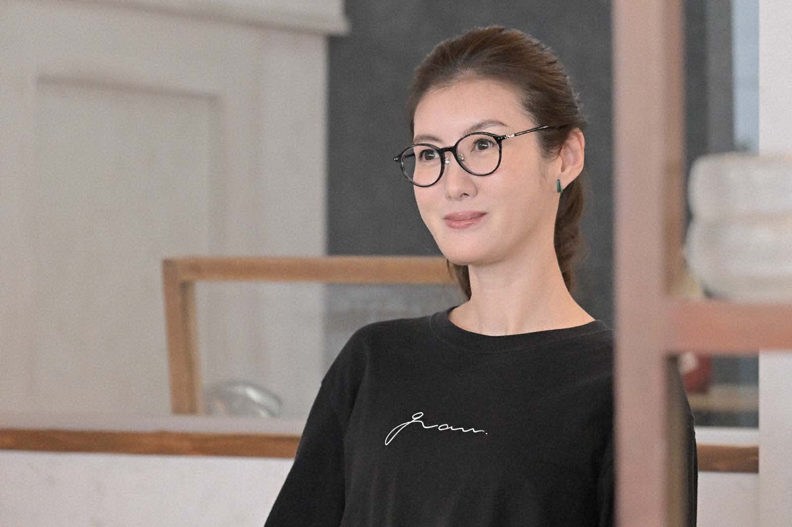 ともさかりえ「くるり～誰が私と恋をした？～」第8話より（C）TBS