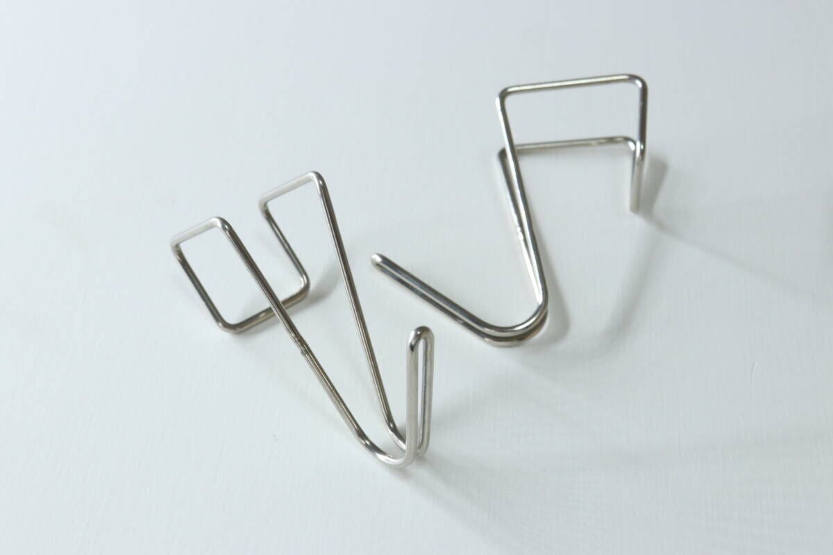 ステンレスキッチン下扉用フック
