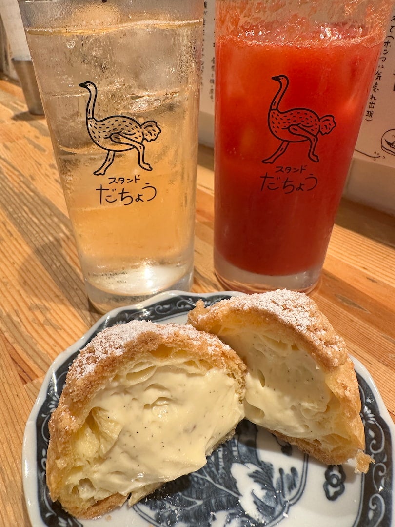 〆は「シュークリーム」!? 大阪・なんばで話題のネオ立ち飲み｜#anna編集部のあんなぁな話 #006