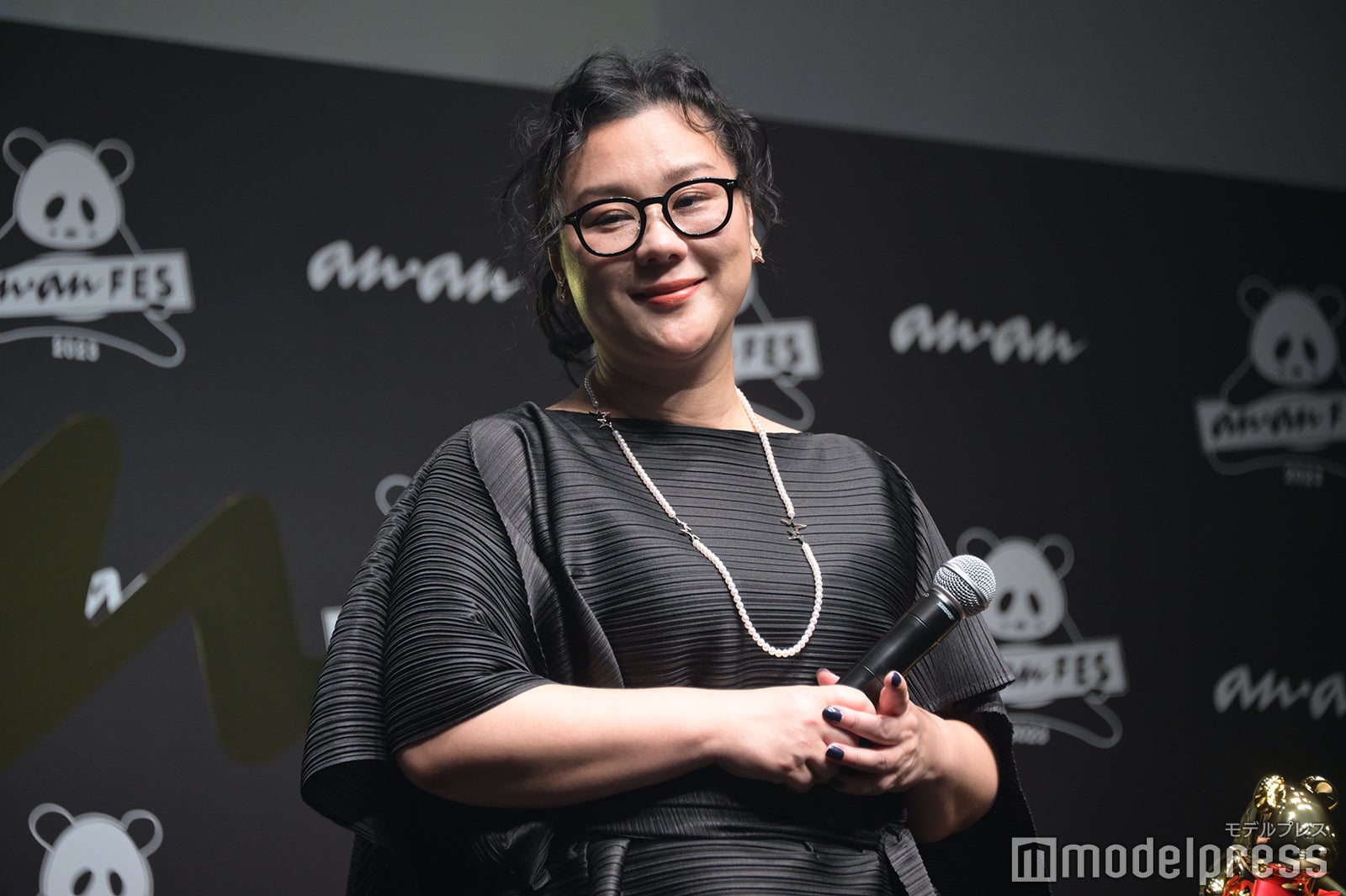 ジェーン・スー（C）モデルプレス