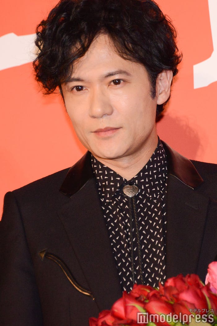 稲垣吾郎(C)モデルプレス