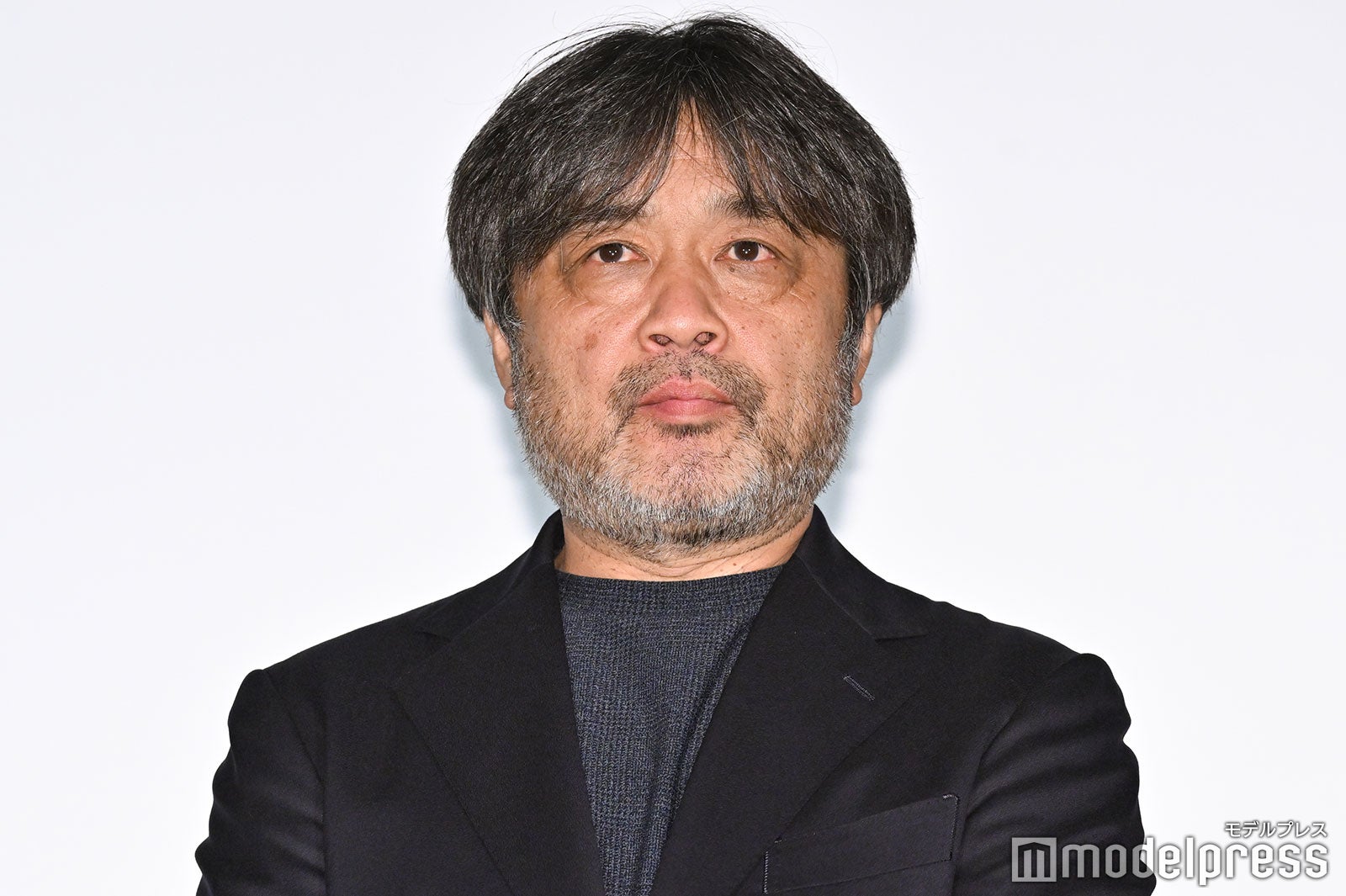 岸善幸監督（C）モデルプレス