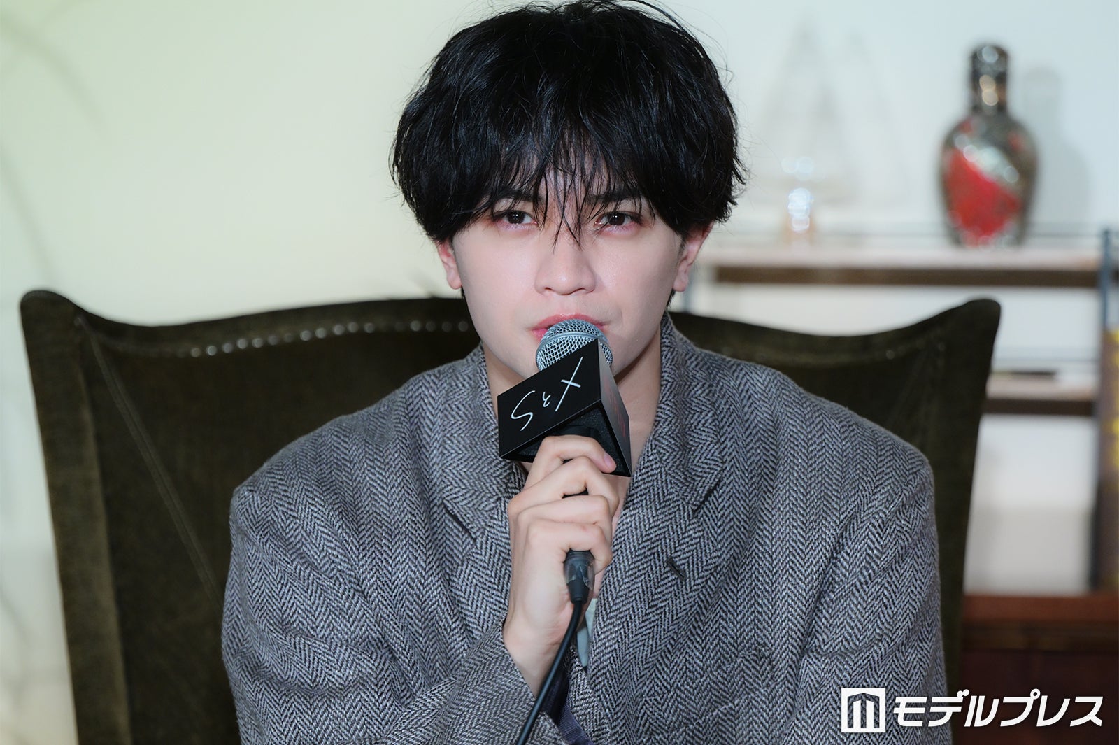 中島健人、新木優子とシール交換失敗「僕のしずくちゃんが泣いてました」互いの印象も語る【Netflixシリーズ「SとX」】