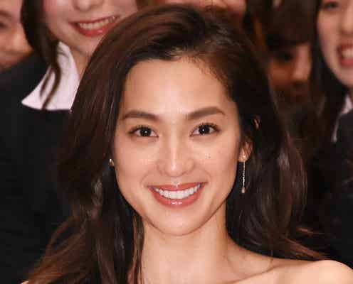 中村アン、入社式にサプライズ登場 仕事論語る