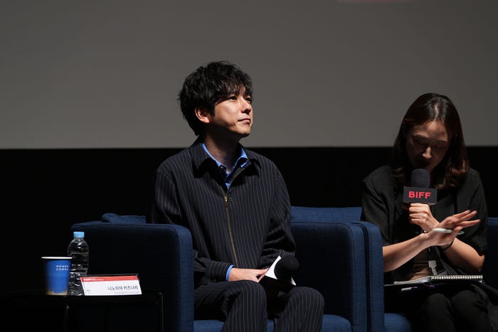 二宮和也(C)2025 映画「8番出口」製作委員会