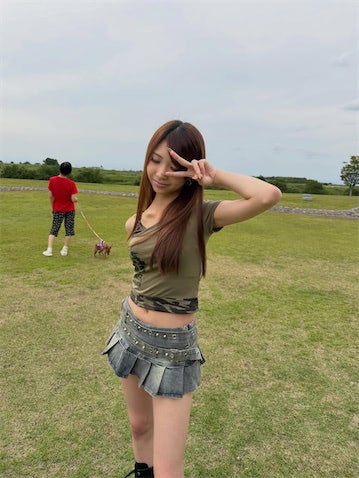 16歳JKモデル・こいろん、夏らしい“肌見せ”美脚コーデが「超超超絶美しい…」