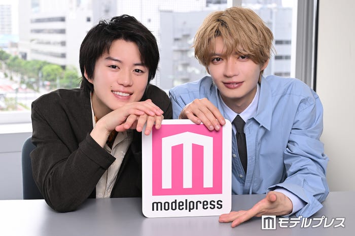 奥智哉、杢代和人(C)モデルプレス