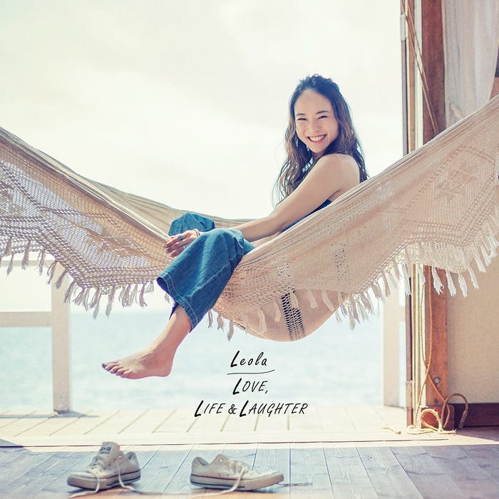 Leola、ミニ・アルバム『LOVE, LIFE&LAUGHTER』(8月1日リリース)初回限定盤(提供写真)
