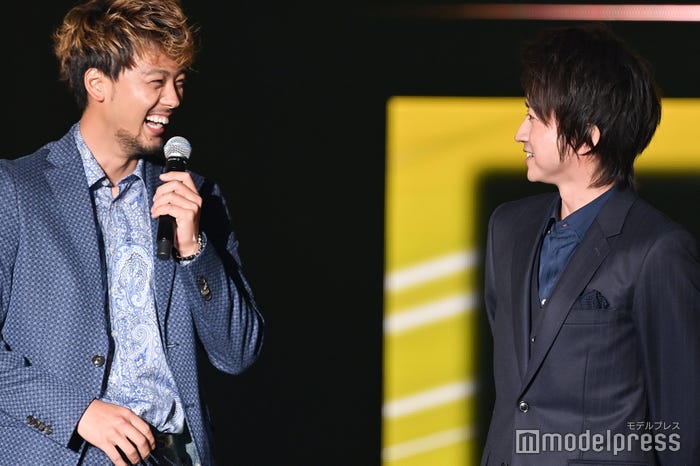 竹内涼真&藤原竜也(C)モデルプレス