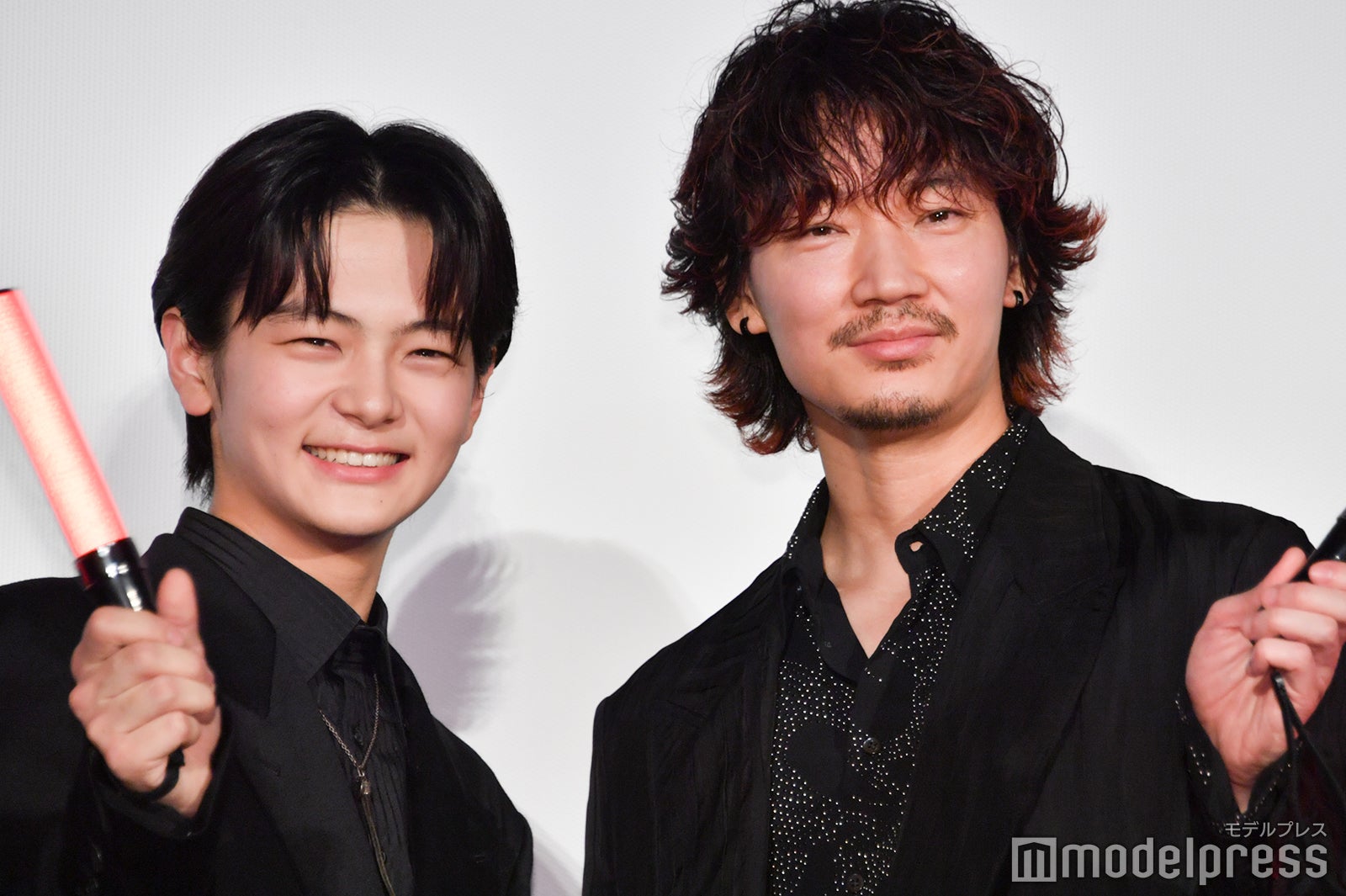 齋藤潤、綾野剛（C）モデルプレス